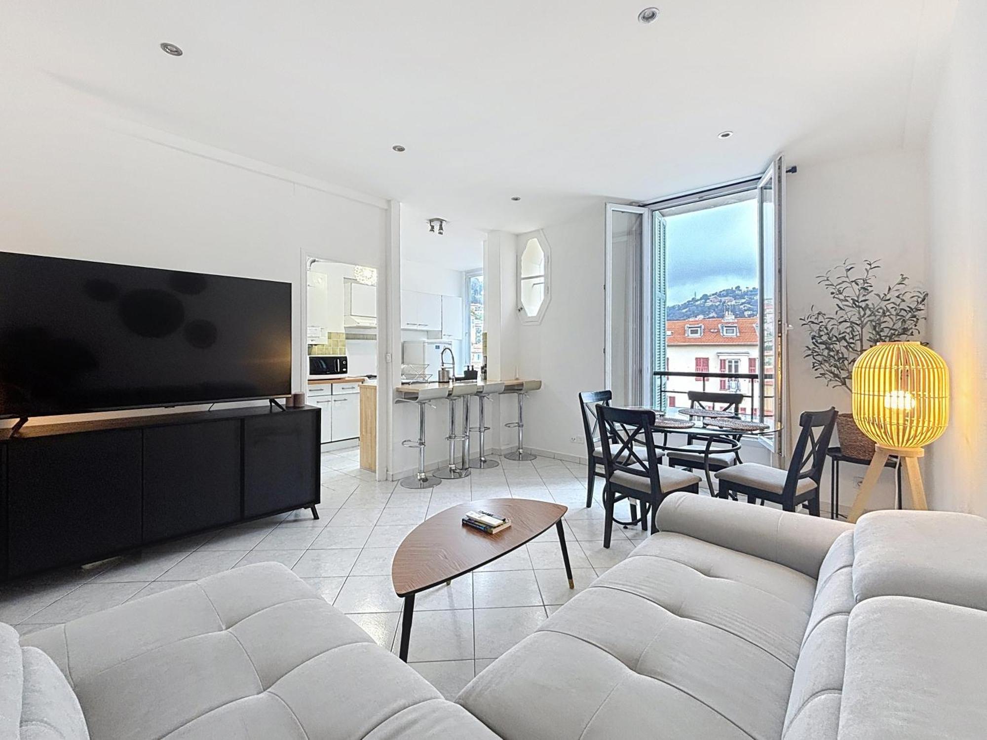 Apartment Carlone 8 Pers, Clim, Proche Mer, Transports